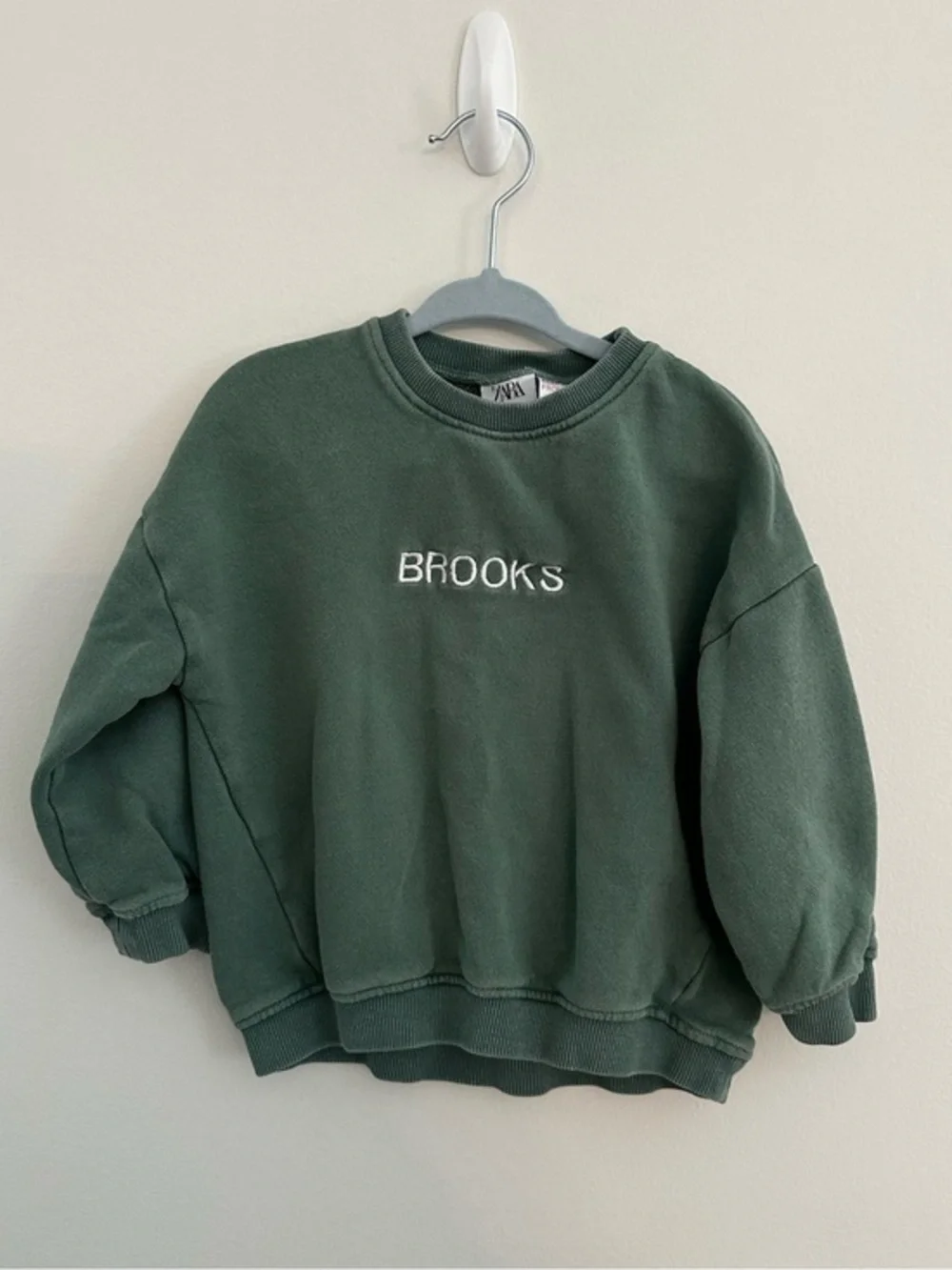 “BROOKS” Embroidered  Zara Sweatshirt - Forest Green size 12-18 months brooks